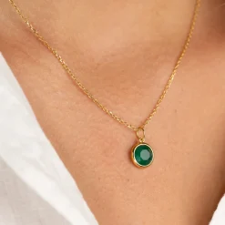 AVA GREEN AGATE GOLDEN PENDANT