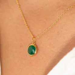AVA GREEN AGATE GOLDEN PENDANT