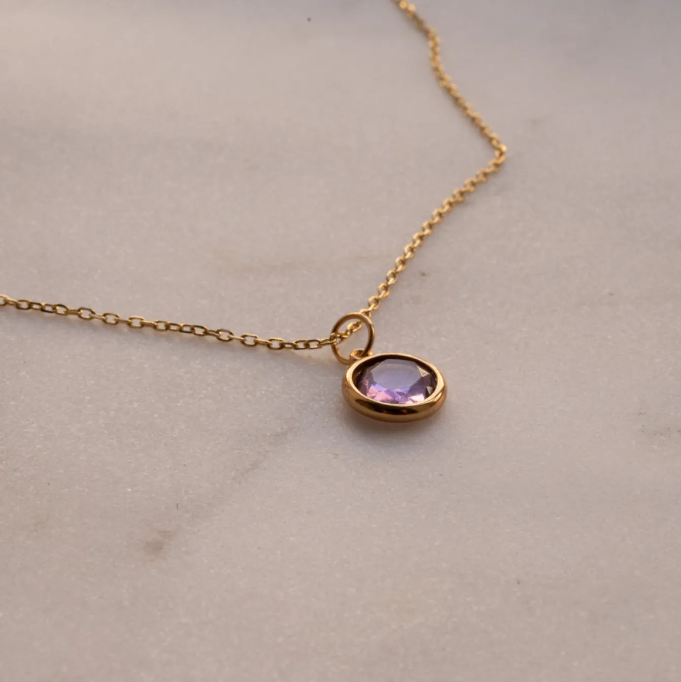 AVA PURPLE AMETHYST GOLDEN PENDANT - Sisi Copenhagen