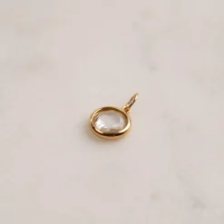 AVA WHITE TOPAZ GOLDEN PENDANT - Sisi Copenhagen