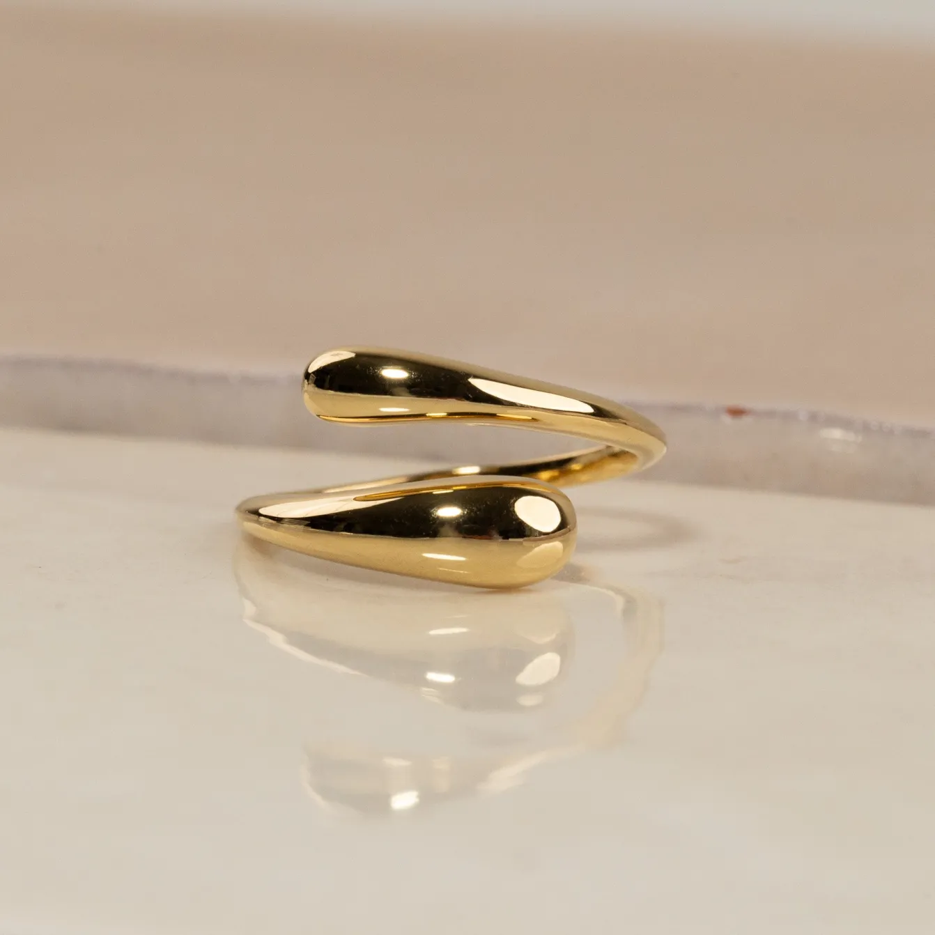 BEA GOLDEN RING