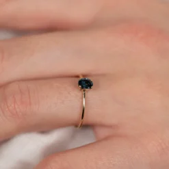 BELLA SAPPHIRE SOLID GOLD RING