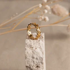 BLOOM GOLDEN RING - Sisi Copenhagen