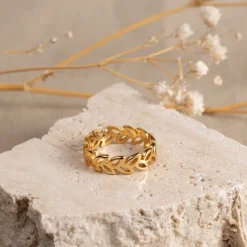 BLOOM GOLDEN RING - Sisi Copenhagen