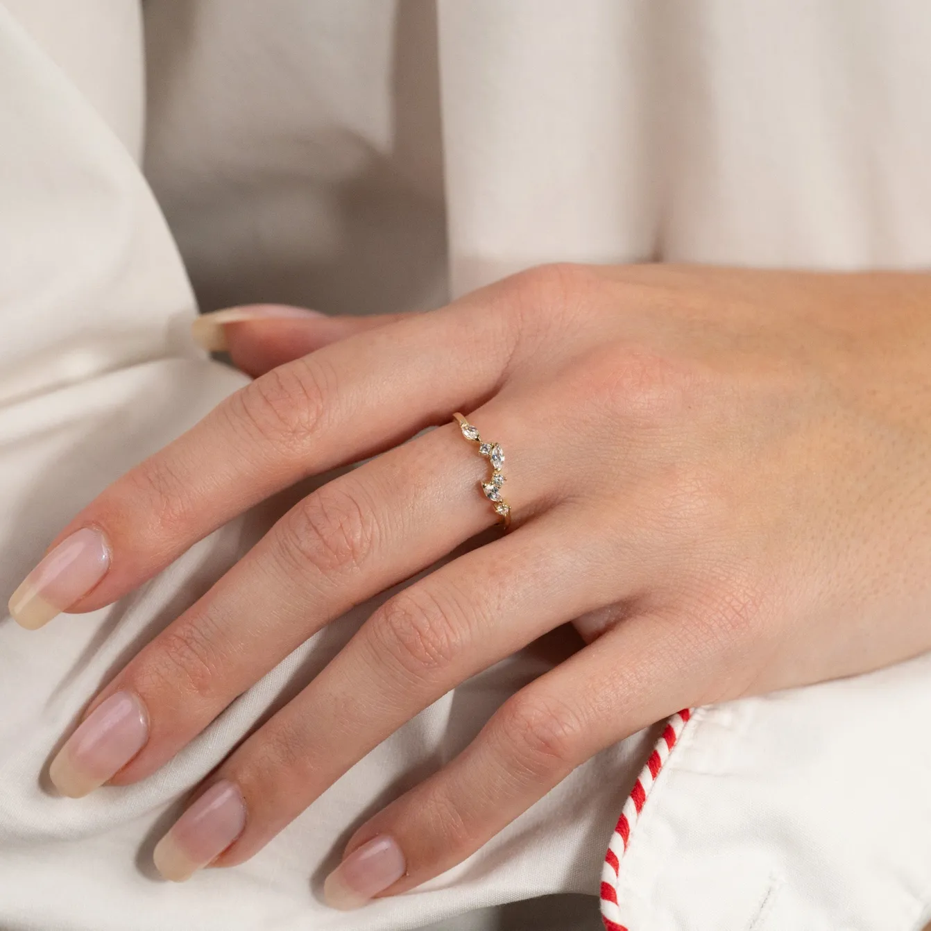 CATALINA CRYSTAL SOLID GOLD RING