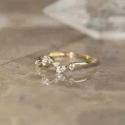 CATALINA CRYSTAL SOLID GOLD RING