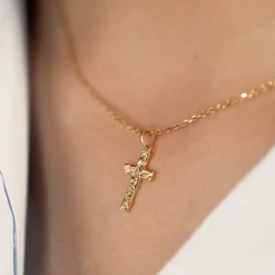 CELESTE SOLID GOLD PENDANT