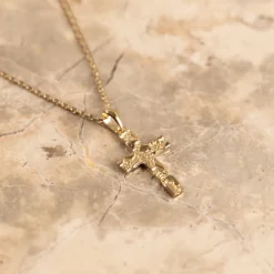 CELESTE SOLID GOLD PENDANT