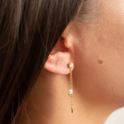CHLOE MOONSTONE PEARL GOLDEN EARRING - Sisi Copenhagen