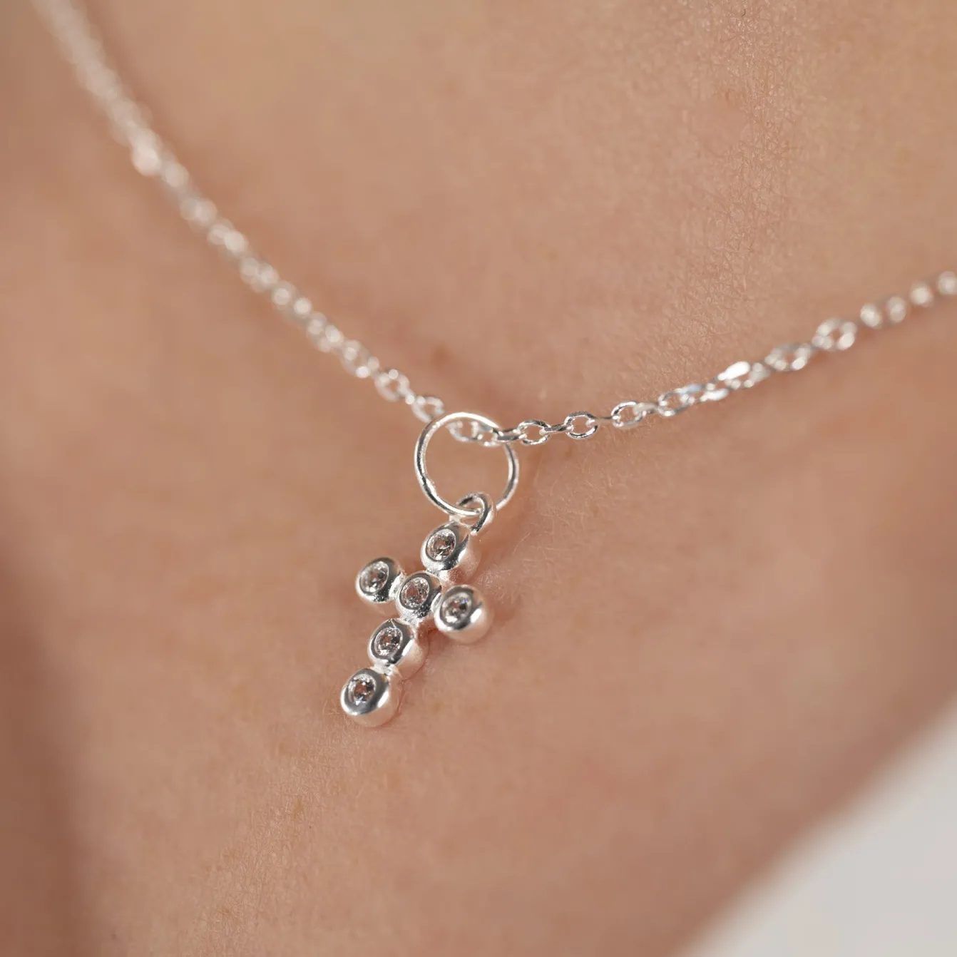 CHRISTA CRYSTAL SILVER PENDANT - Sisi Copenhagen