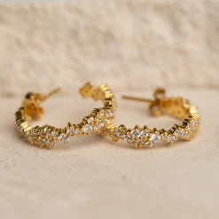 CLAIR CRYSTAL GOLDEN CREOL EARRING - Sisi Copenhagen