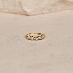 CLAIR CRYSTAL GOLDEN RING
