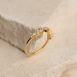 CLAIR CRYSTAL GOLDEN RING