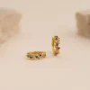 Clair Rainbow Guld Lille Huggie Ørering - Sisi Copenhagen