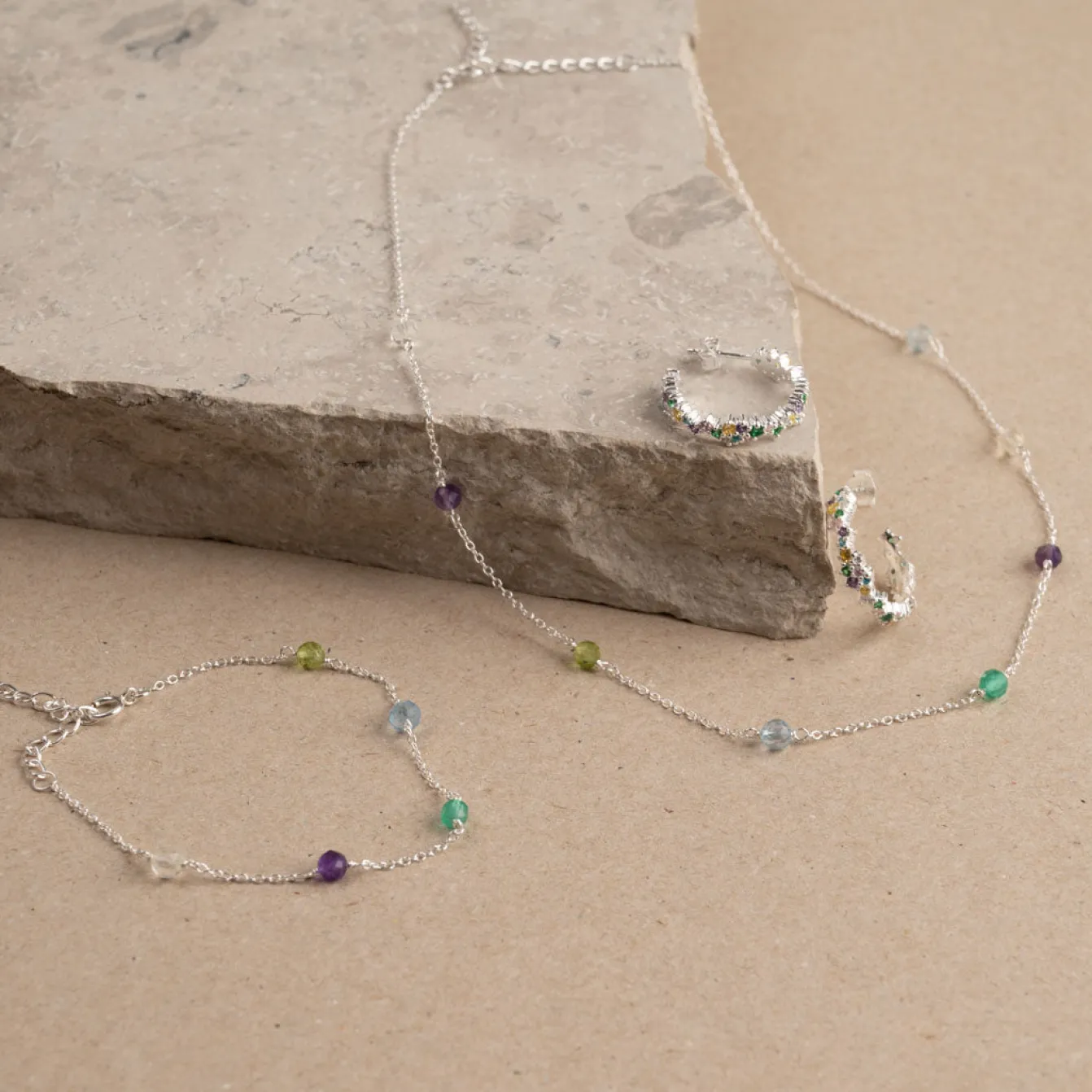 CLAIR RAINBOW SILVER CREOL EARRING - Sisi Copenhagen