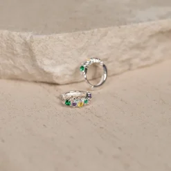 Clair Rainbow Sølv Mini Huggie Ørering - Sisi Copenhagen