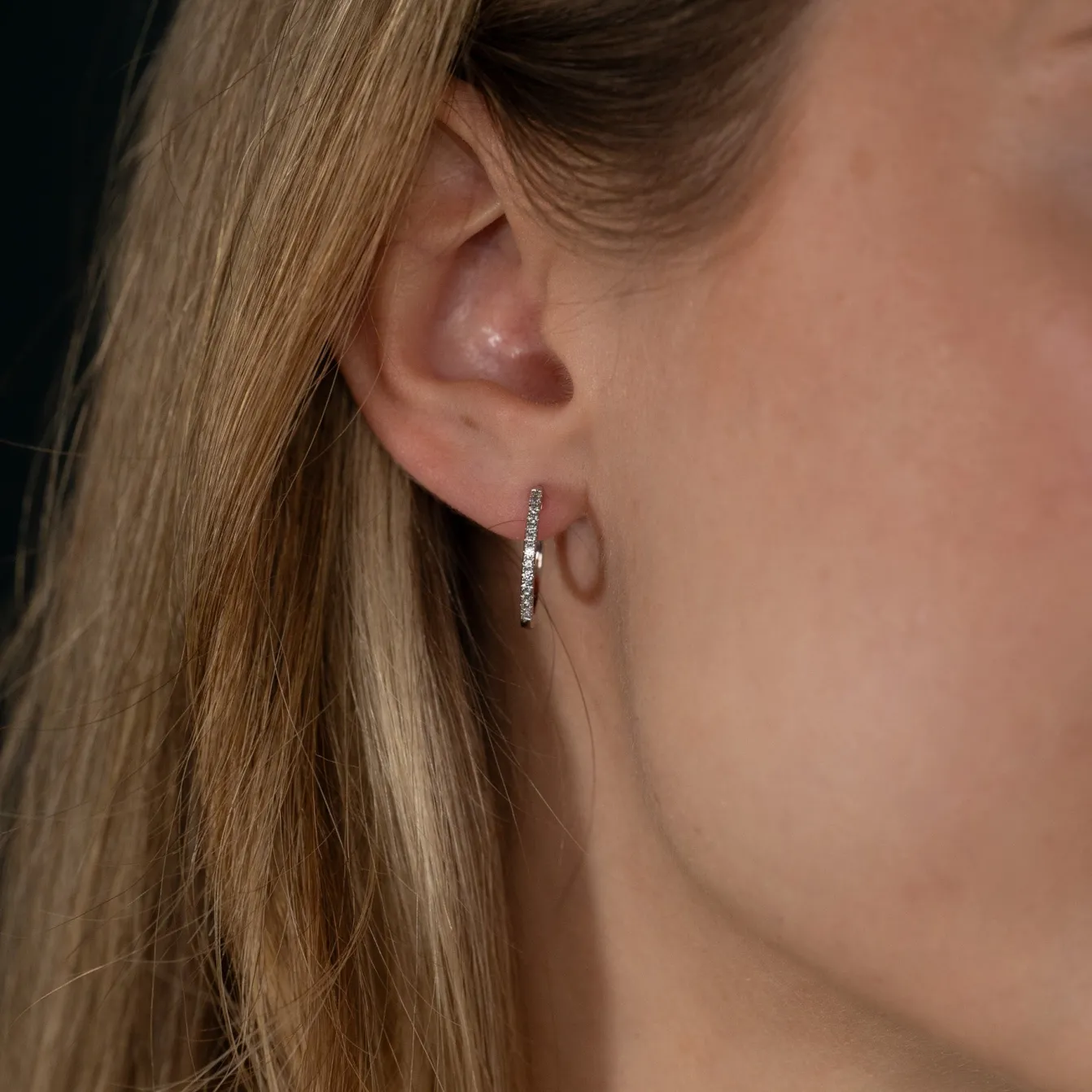 CLASSIC DIAMOND CREOL EARRING - 0.2ct - WG