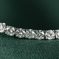 CLASSIC DIAMOND TENNIS BRACELET - 9.5ct - WG