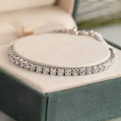 CLASSIC DIAMOND TENNIS BRACELET - 6.5ct - WG