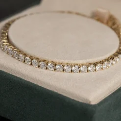 CLASSIC DIAMOND TENNIS BRACELET - 6.5ct - YG