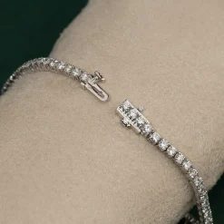 CLASSIC DIAMOND TENNIS BRACELET - 3.5ct - WG