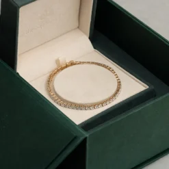 CLASSIC DIAMOND TENNIS BRACELET - 5ct - YG