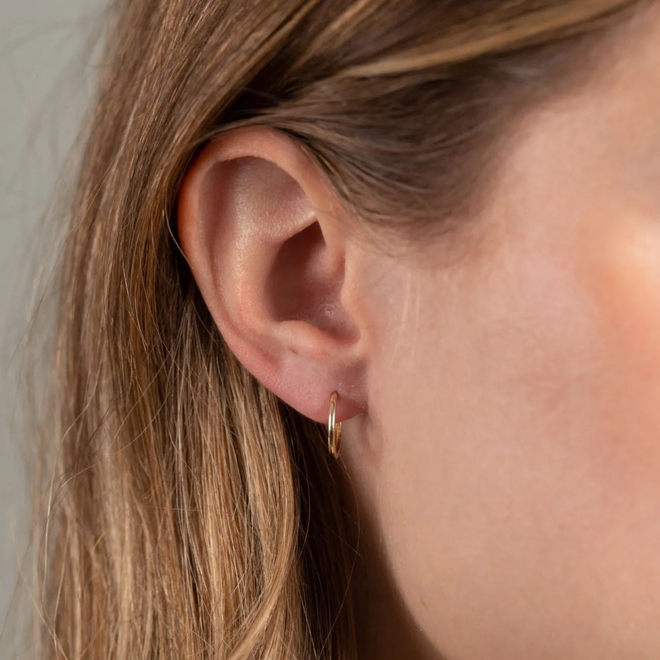 Classic Massiv Guld Creol Øreringe - 14mm - Sisi Copenhagen