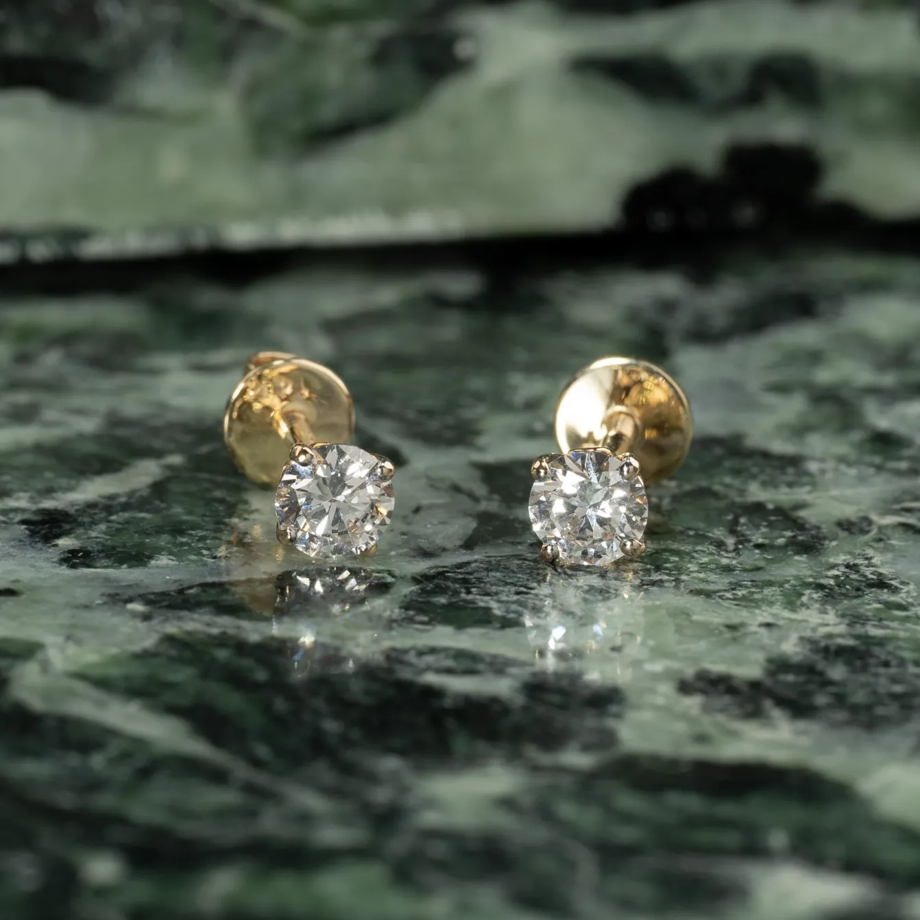 CLASSIC SOLITAIRE DIAMOND STUD EARRING - 0.5ct - YG