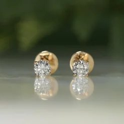 CLASSIC SOLITAIRE DIAMOND STUD EARRING - 0.8ct - YG