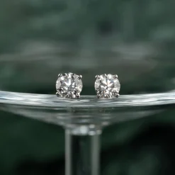 CLASSIC SOLITAIRE DIAMOND STUD EARRING - 1.5ct - WG