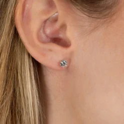 CLASSIC SOLITAIRE DIAMOND STUD EARRING - 0.8ct - WG