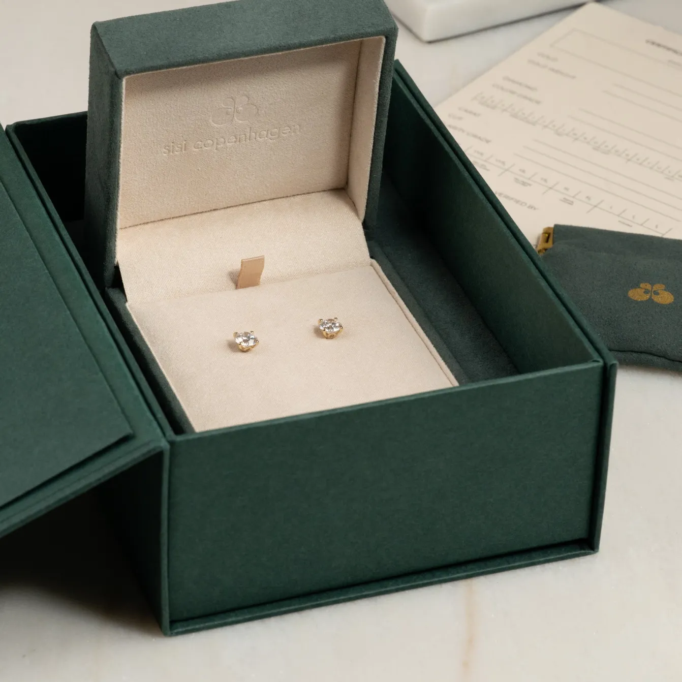 CLASSIC SOLITAIRE DIAMOND STUD EARRING - 2.0ct - YG