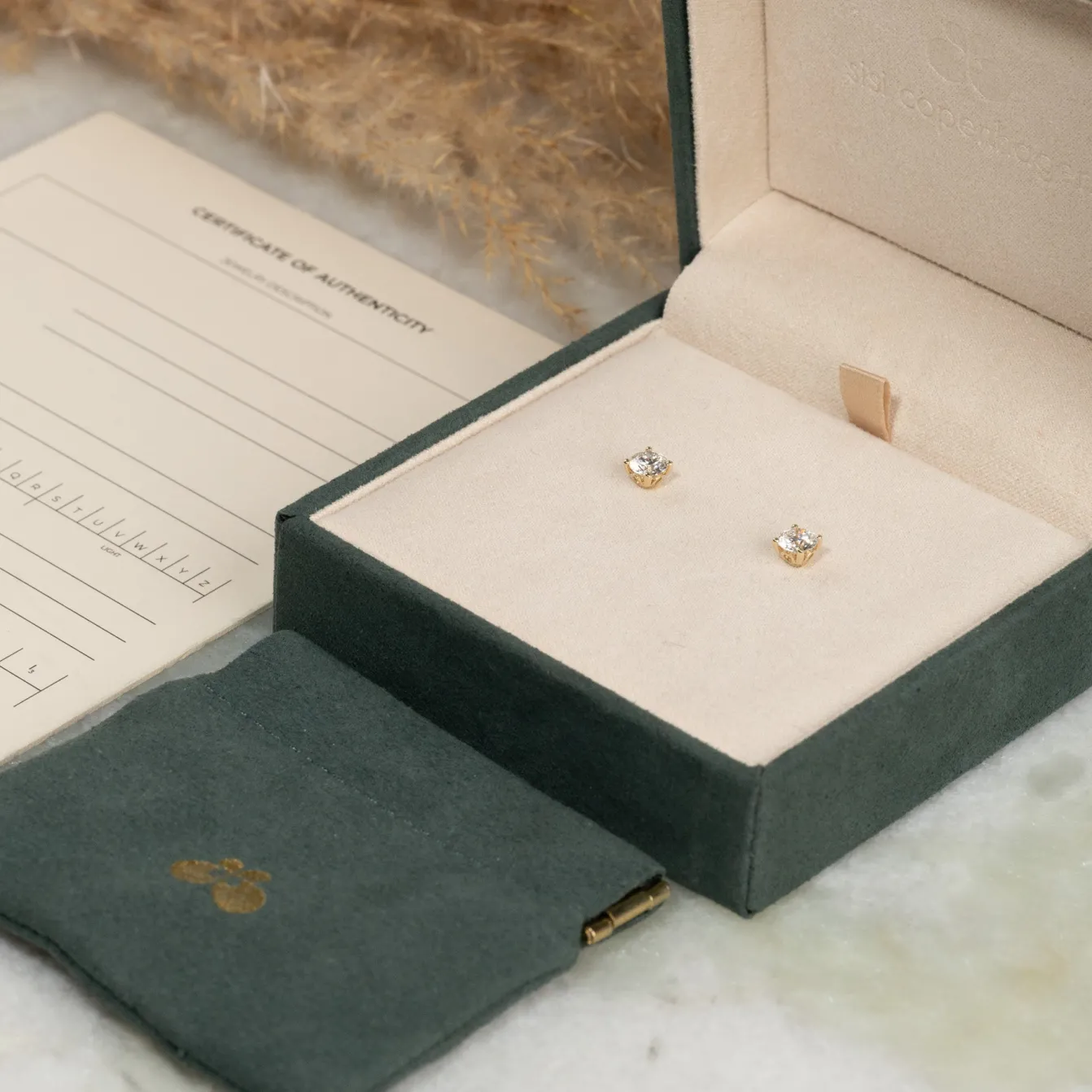 CLASSIC SOLITAIRE DIAMOND STUD EARRING - 1.0ct - YG