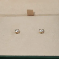 CLASSIC SOLITAIRE DIAMOND STUD EARRING - 0.8ct - YG