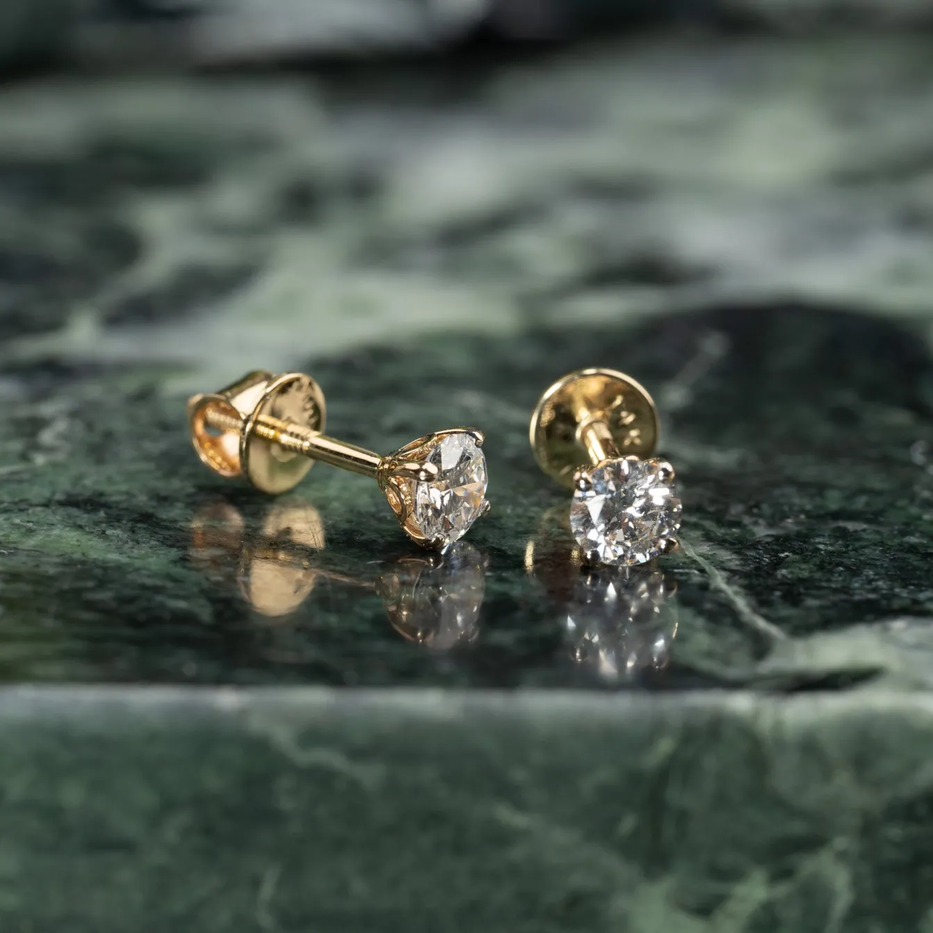 CLASSIC SOLITAIRE DIAMOND STUD EARRING - 0.5ct - YG