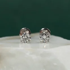 CLASSIC SOLITAIRE DIAMOND STUD EARRING - 0.5ct - WG