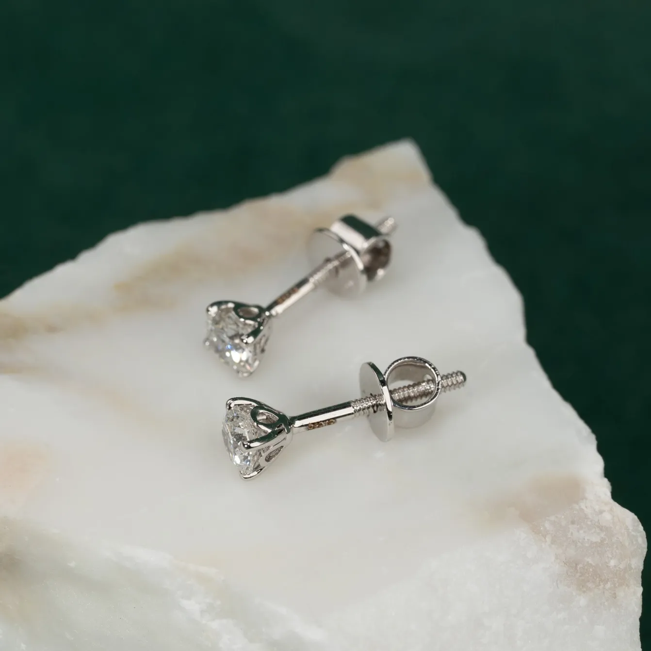 CLASSIC SOLITAIRE DIAMOND STUD EARRING - 0.5ct - WG