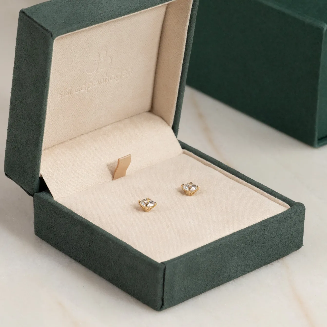 CLASSIC SOLITAIRE DIAMOND STUD EARRING - 2.0ct - YG