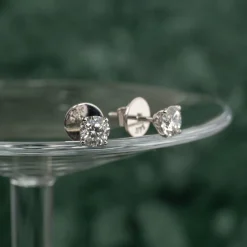 CLASSIC SOLITAIRE DIAMOND STUD EARRING - 1.5ct - WG