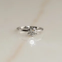 CLASSIC SOLITAIRE 6-PRONG DIAMOND RING - 1.0ct - WG