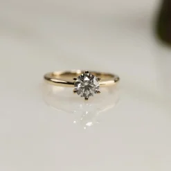 CLASSIC SOLITAIRE 6-PRONG DIAMOND RING - 1.0ct - YG
