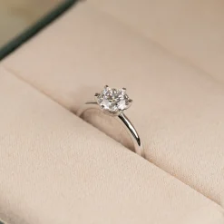 CLASSIC SOLITAIRE 6-PRONG DIAMOND RING - 1.5ct - WG
