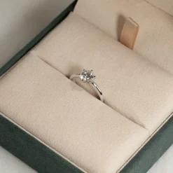 CLASSIC SOLITAIRE 6-PRONG DIAMOND RING - 1.0ct - WG