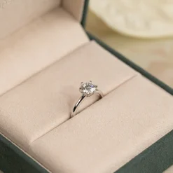 CLASSIC SOLITAIRE 6-PRONG DIAMOND RING - 1.5ct - WG