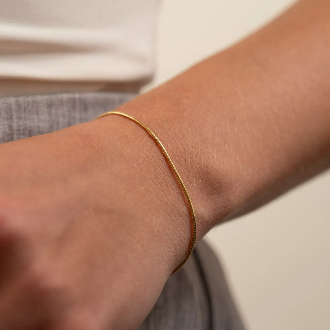 CORNELIA GOLDEN BRACELET