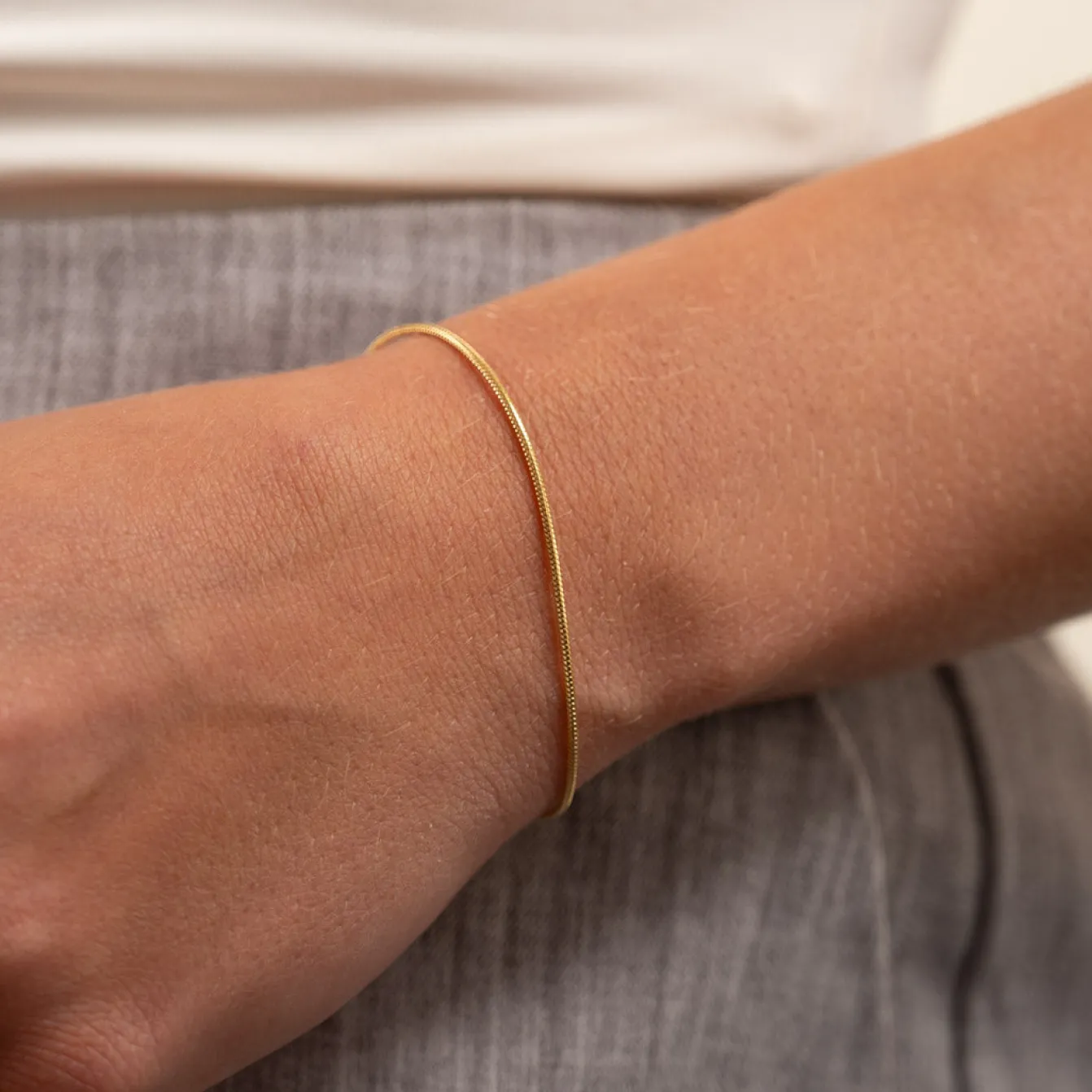 CORNELIA GOLDEN BRACELET