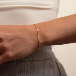 CORNELIA GOLDEN BRACELET