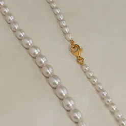 DAGMAR PEARL GOLDEN NECKLACE