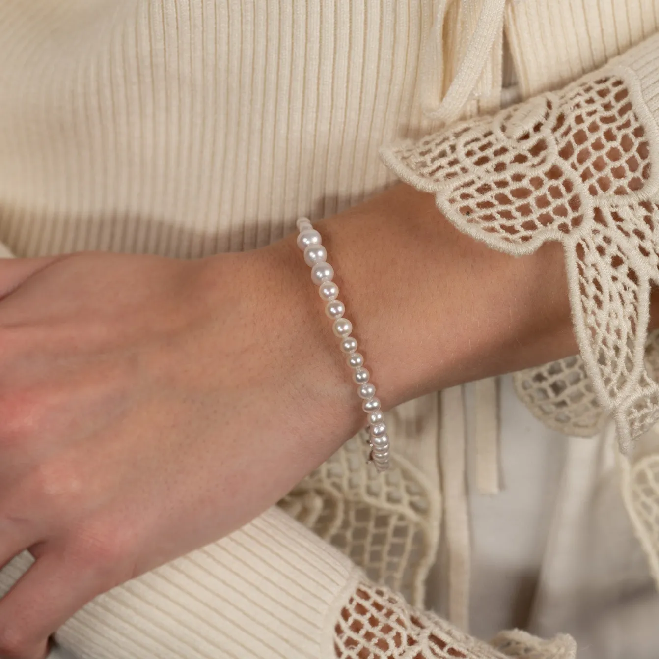 DAGMAR PEARL SILVER BRACELET