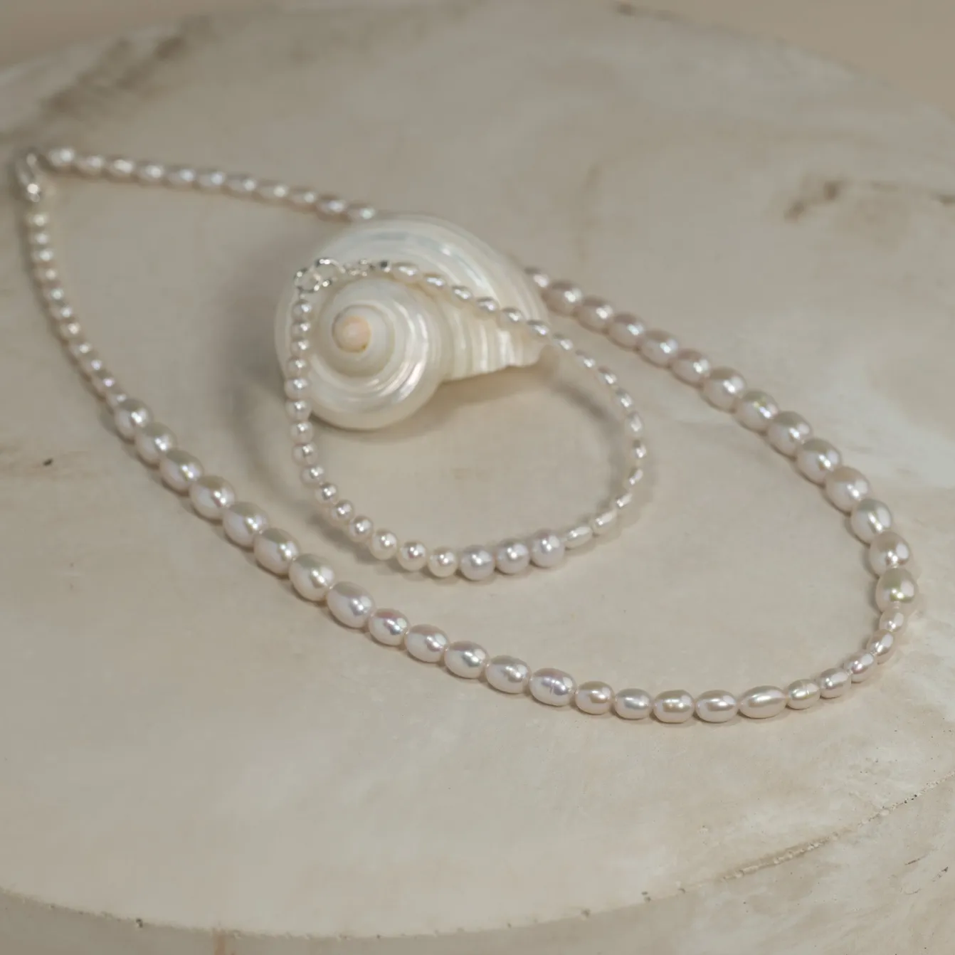 DAGMAR PEARL SILVER NECKLACE
